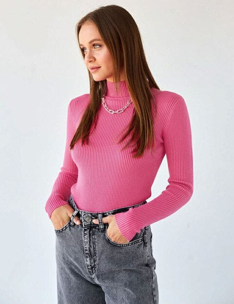 Ila - Cosy and fashionable turtleneck sweater