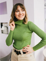 Ila - Cosy and fashionable turtleneck sweater