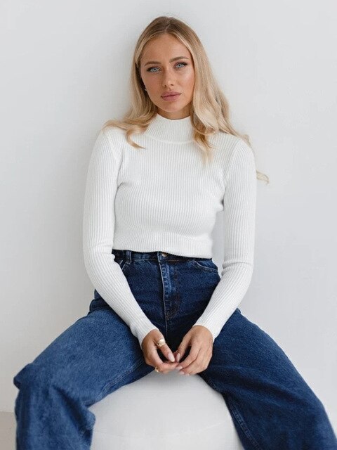 Ila - Cosy and fashionable turtleneck sweater