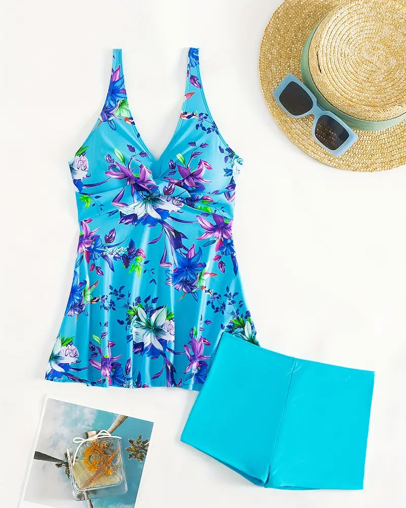 Kira - A cool tankini with flowery design