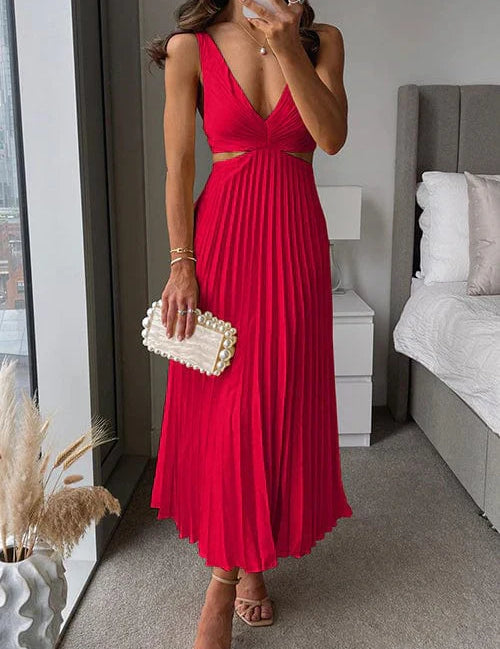 Lillian - Pleated dress with neckline