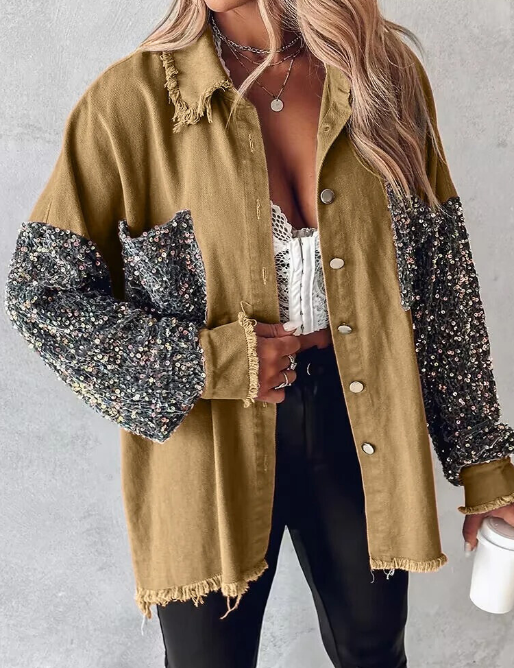 Della - Contrasting denim jacket with sequins