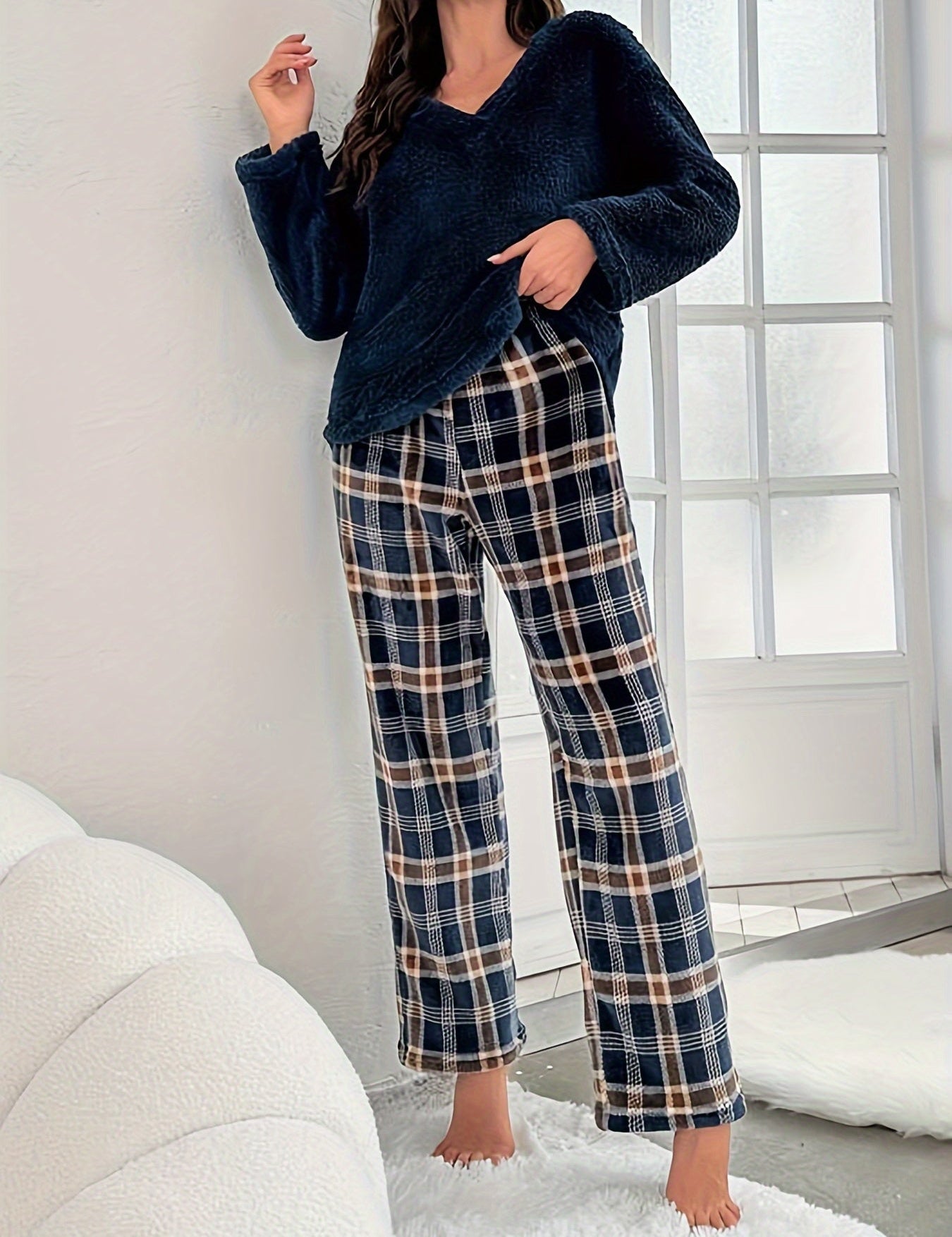 Magdalena - Women's Pajama Set