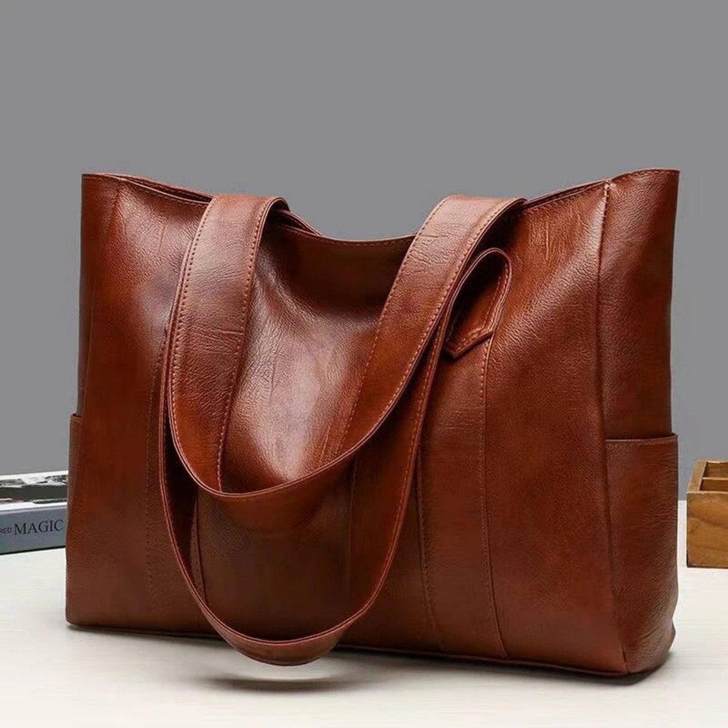 Antonella -Classic leather bag for women