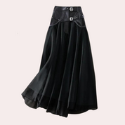 Lyric -  Stylish women's pleated skirt