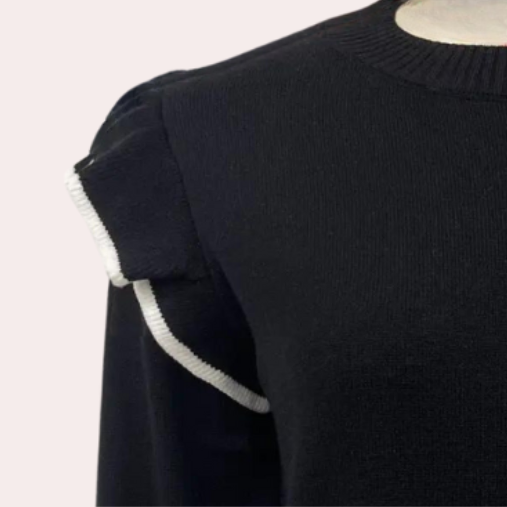 Janelle - A stylish jumper for women with a cosy flounce design