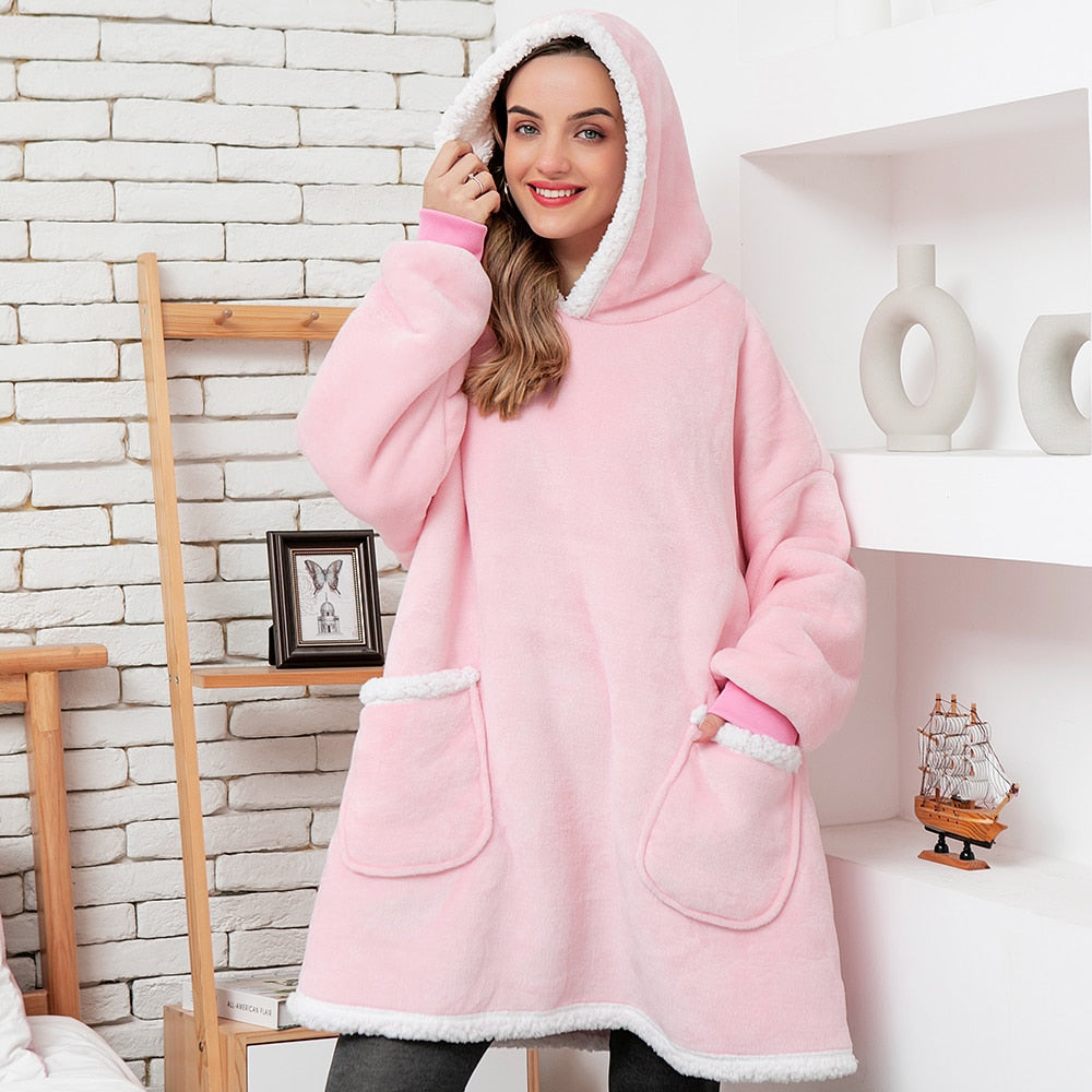 Janny - Lovely combination of soft hooded jacket and cozy blanket in one