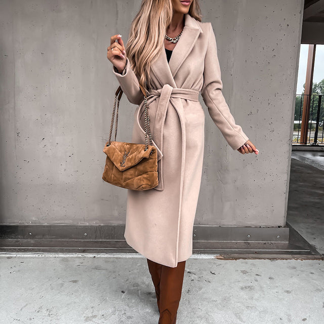 Siena - A sophisticated long coat