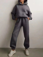 Camryn -  Women's sweatpants and hoodie set