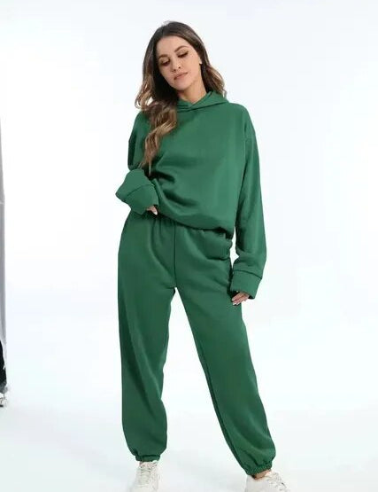 Camryn -  Women's sweatpants and hoodie set