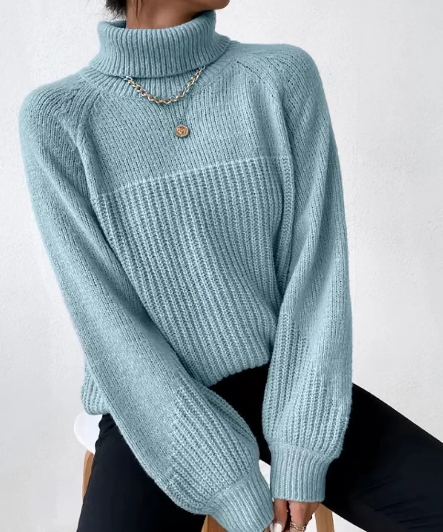 Kennedi - Warm Knitted Turtleneck Sweater for Women