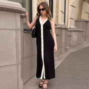 Alana - V-neck sleeveless dress