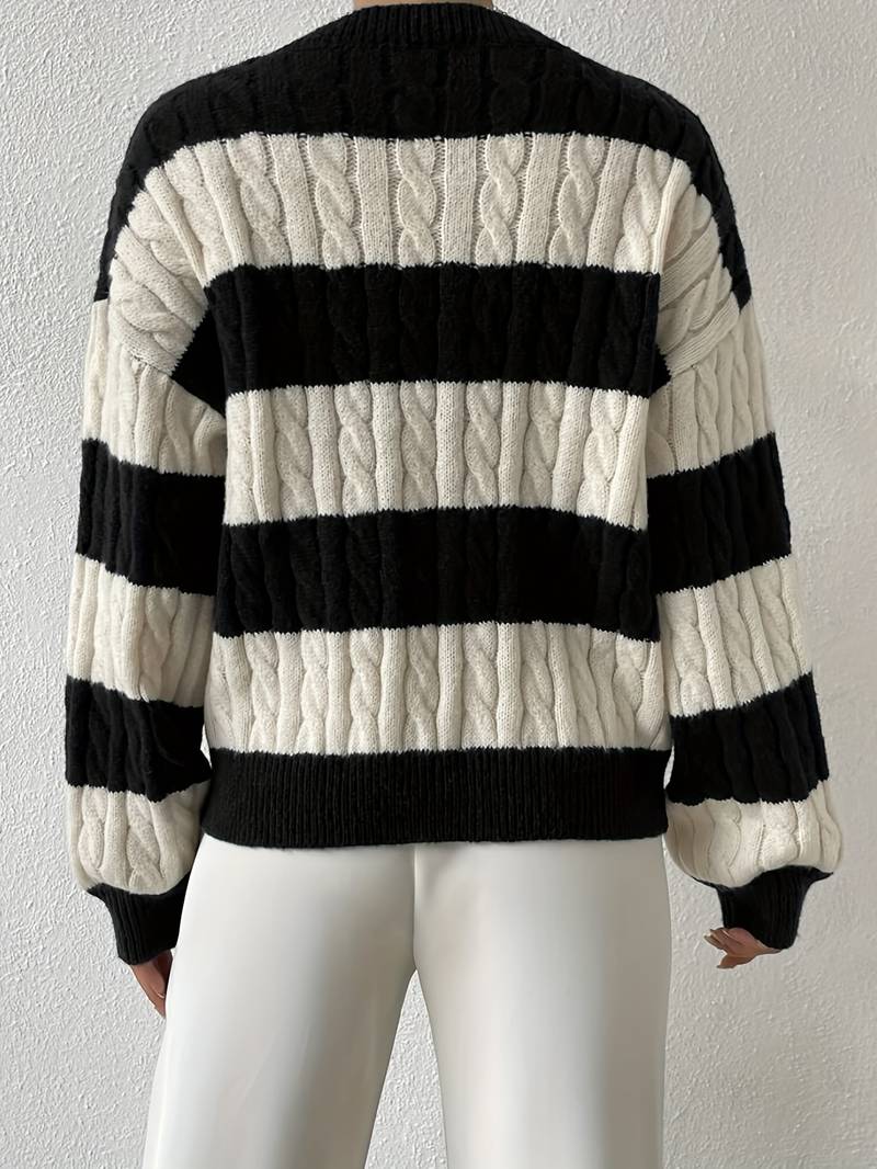 Kayleigh - Autumn/winter striped V-neck jumper