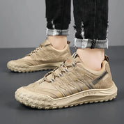 David - Peak Striker walking shoes