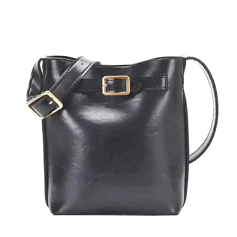 Brooklyn - Small shoulder bag in smooth leather