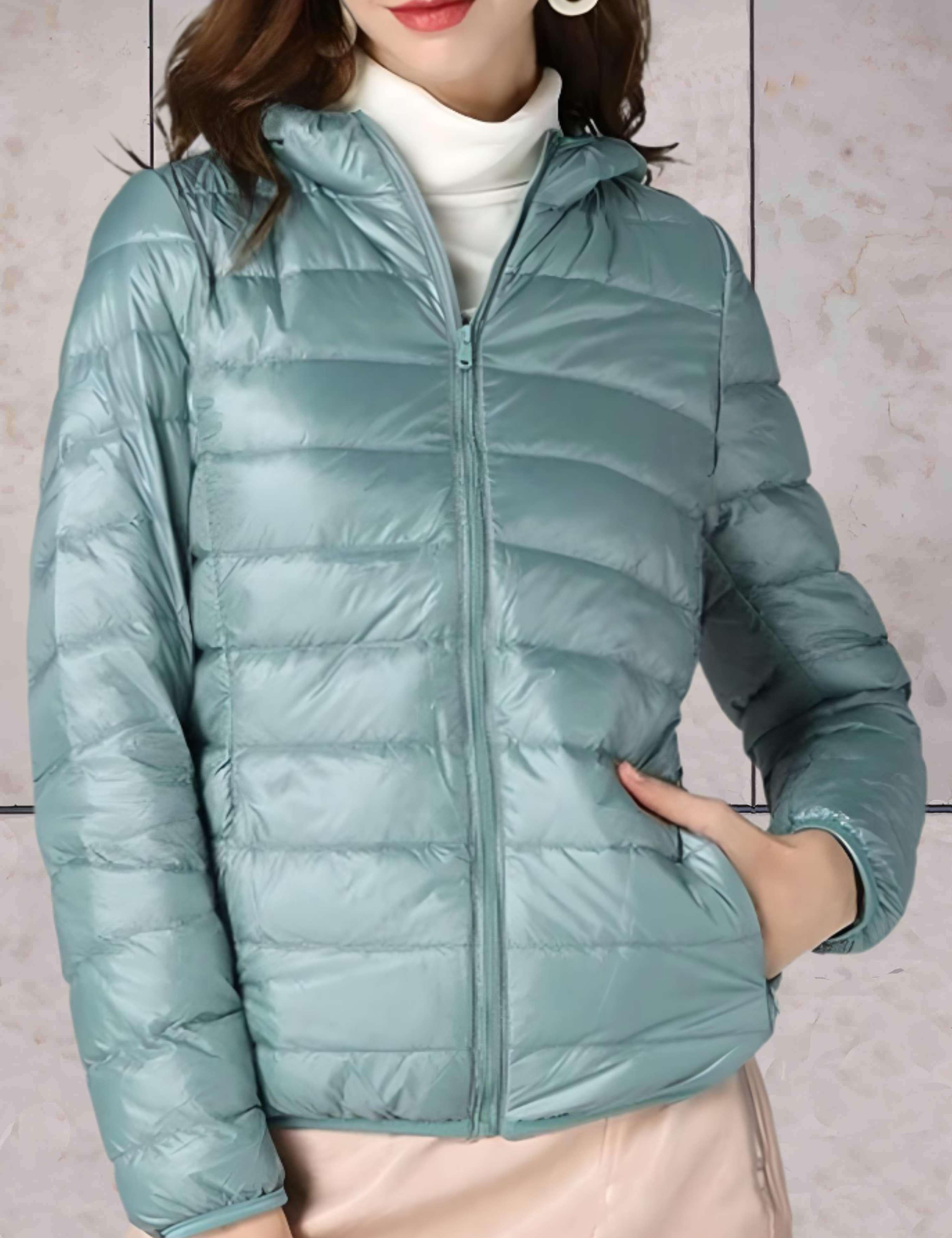 Pearl - Elegant warm down jacket with hood