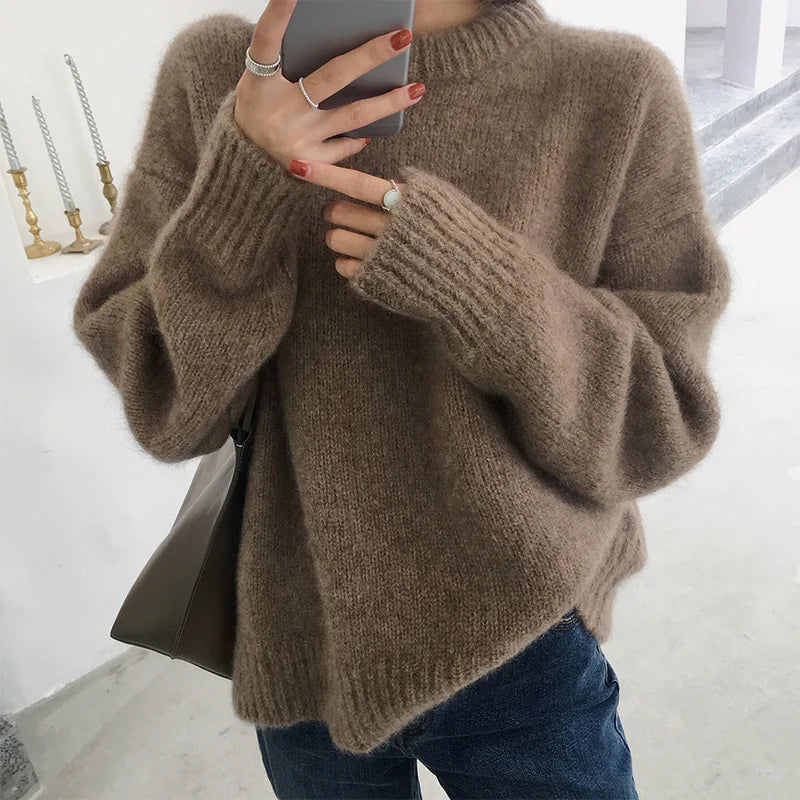 Samara -  Fashionable long sleeves  sweater