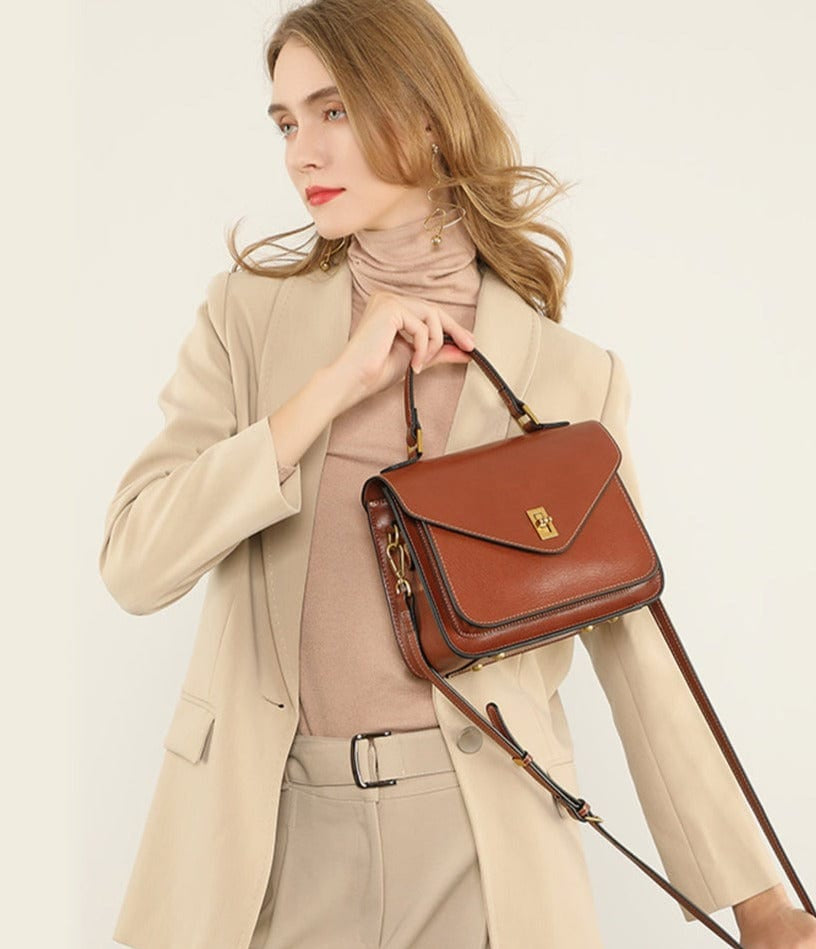 Margaret - Leather shoulder bag for women