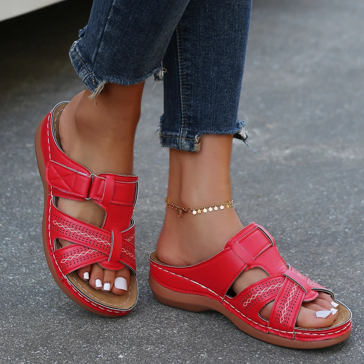 Hattie - Open-toed orthopedic leather sandals for women